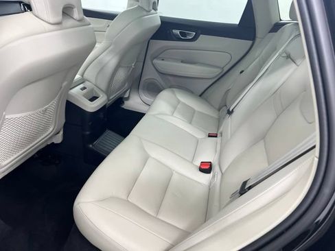 Used 2024 Volvo XC60 T8 Plus w/ Protection Package Premier AWD/4WD image 11