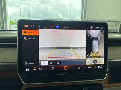 New 2025 Volkswagen ID. Buzz Pro S Plus image 15