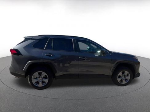 Used 2025 Toyota RAV4 LE image 16