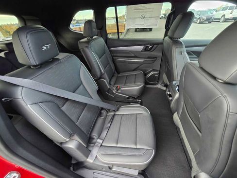 New 2025 Buick Enclave Sport Touring w/ Power Package image 16