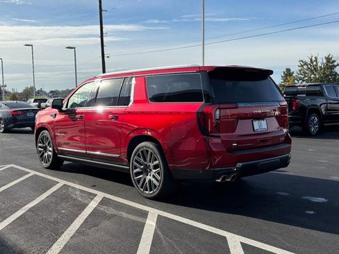 New 2025 GMC Yukon XL Denali Ultimate image 8