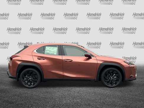 New 2025 Lexus UX 300h 300h image 5