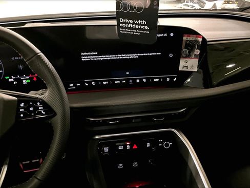 New 2025 Audi SQ5 Premium Plus image 6