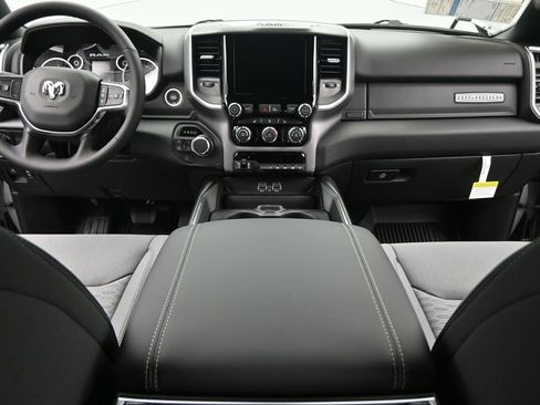 New 2025 RAM 1500 Big Horn image 24