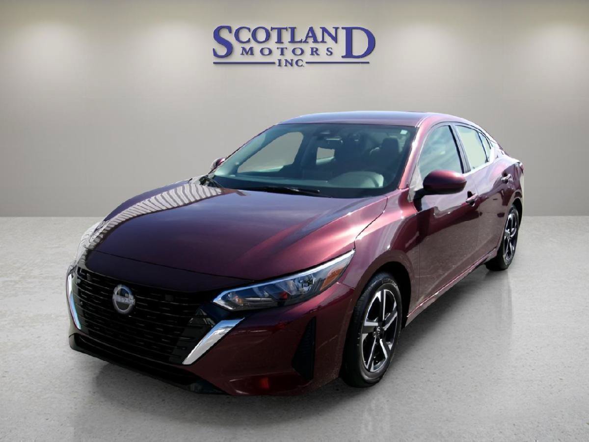 Used 2024 Nissan Sentra SV FWD image 2