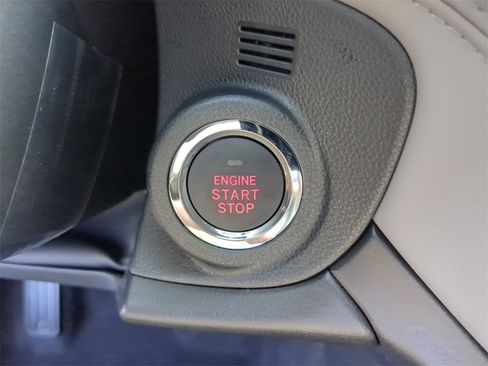 Certified 2025 Subaru Outback Limited w/ Popular Package #2 image 31