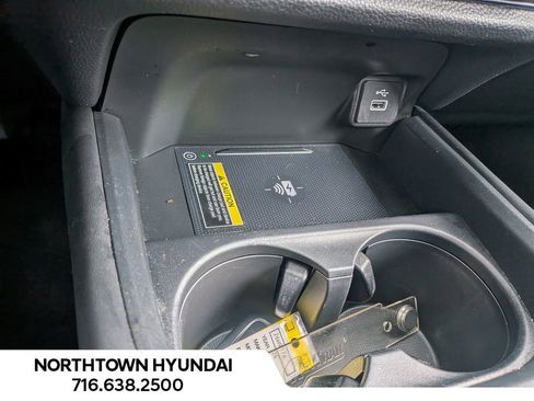 Used 2024 Honda HR-V EX-L image 17