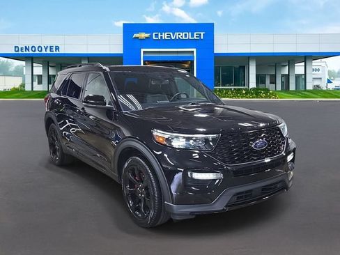 Used 2023 Ford Explorer ST w/ Equipment Group 401A AWD/4WD image 7