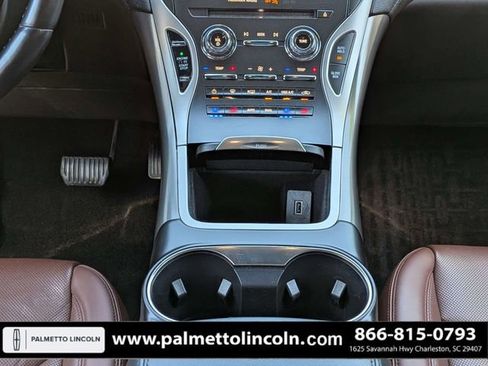 Used 2020 Lincoln Nautilus Reserve FWD image 19
