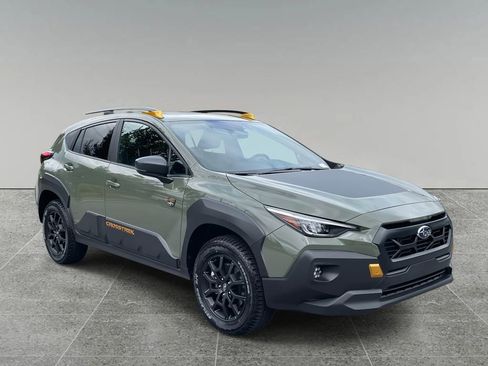 Used 2025 Subaru Crosstrek 2.5i Wilderness w/ Wilderness Package image 6