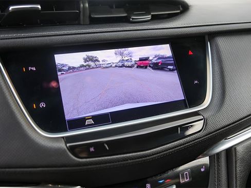 Used 2022 Cadillac XT6 Luxury image 17