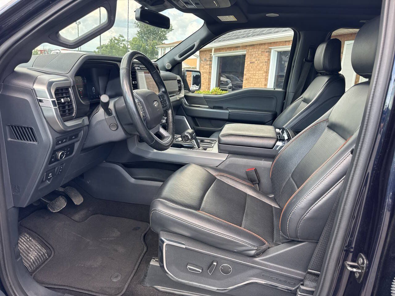 Used 2024 Ford F150 Lariat w/ Equipment Group 502A High AWD/4WD image 19