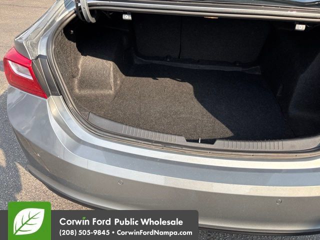 Used 2024 Chevrolet Malibu LT FWD image 29