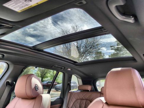 Used 2026 BMW X5 xDrive50e w/ Executive Package image 19