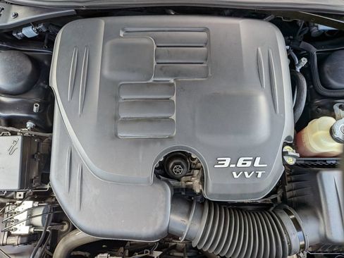 Used 2022 Dodge Challenger GT AWD/4WD image 13