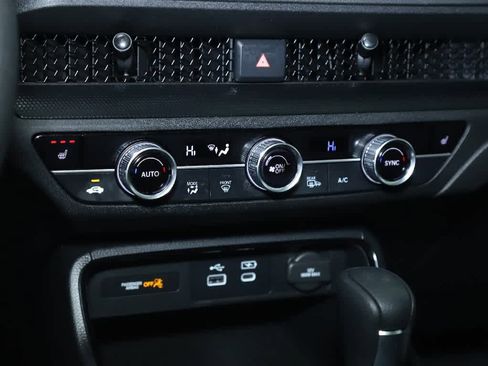 Used 2023 Honda CR-V EX image 30