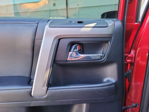 Used 2023 Toyota 4Runner SR5 image 12