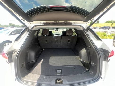 Used 2021 Chevrolet Blazer LT AWD/4WD image 16