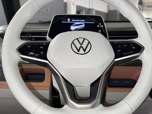 New 2025 Volkswagen ID. Buzz 1st Edition image 54