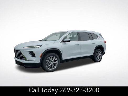 New 2026 Buick Enclave Preferred w/ Power Package image 5