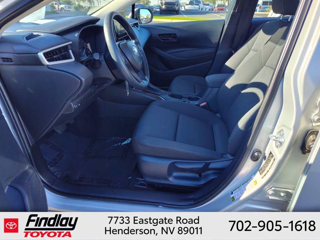 Certified 2025 Toyota Corolla LE FWD image 8