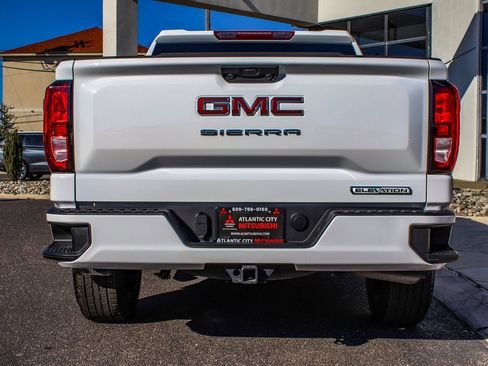 Used 2025 GMC Sierra 1500 Elevation image 5