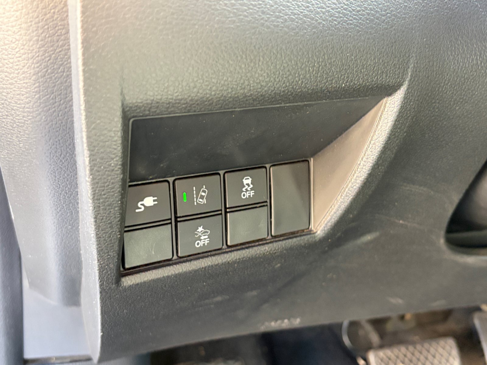 Used 2018 Honda Clarity Touring image 17