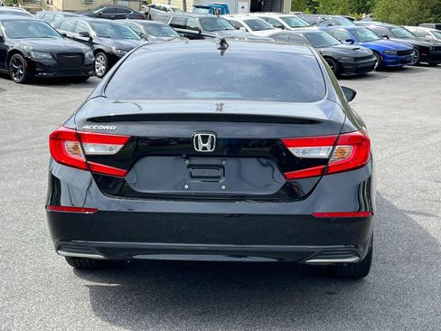 Used 2018 Honda Accord LX image 5