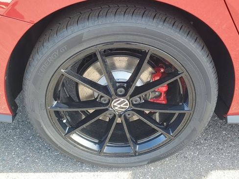 New 2026 Volkswagen Jetta GLI Autobahn FWD image 5