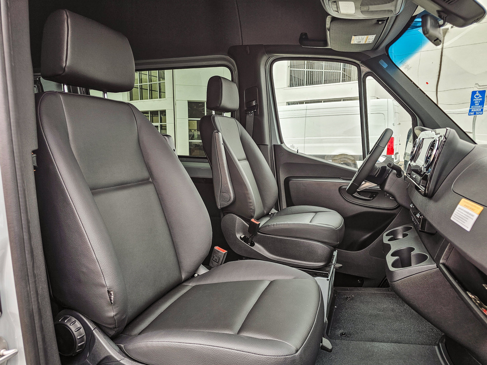 New 2026 Mercedes-Benz Sprinter 2500 image 17