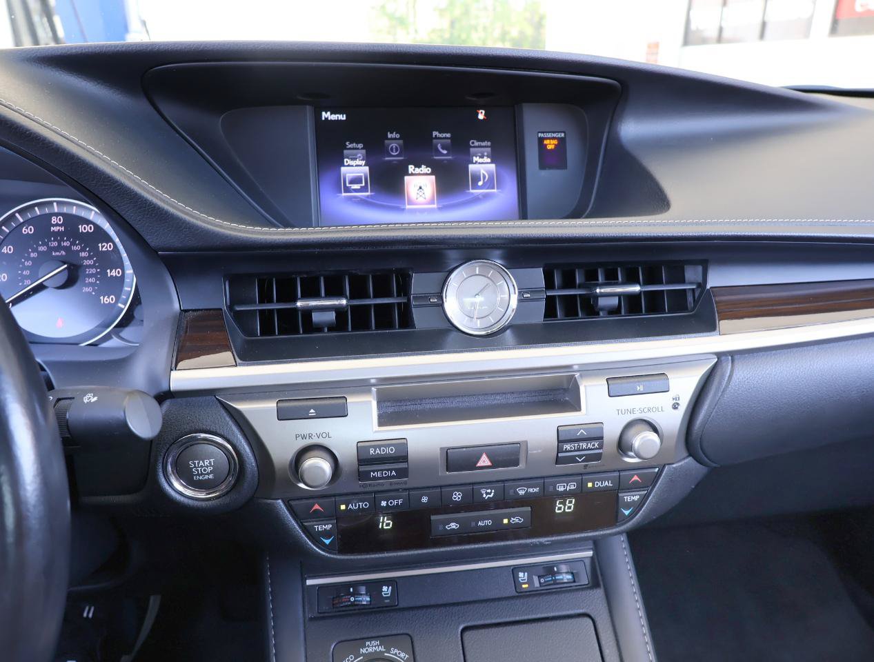 Used 2016 Lexus ES 350 w/ Premium Package w/Wood Trim FWD image 42