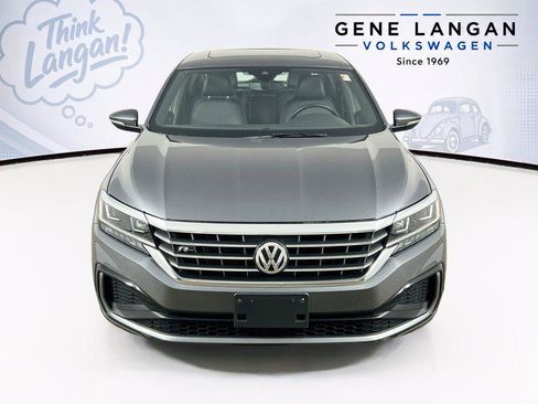 Used 2021 Volkswagen Passat 2.0T R-Line w/ Luggage Net & Mats Package FWD image 2