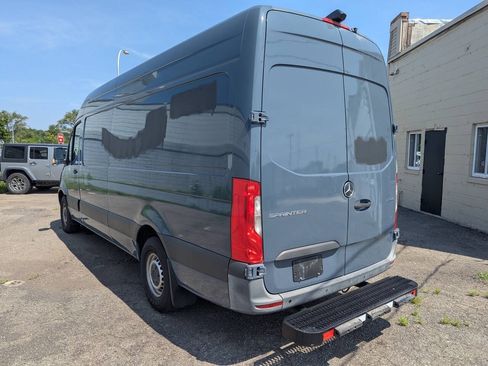 Used 2019 Mercedes-Benz Sprinter 170 image 5