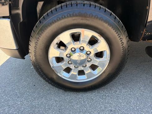 Used 2013 GMC Sierra 2500 SLE w/ SLE Preferred Package AWD/4WD image 30