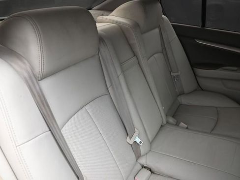 Used 2012 INFINITI G37 Journey w/ Premium Pkg image 32