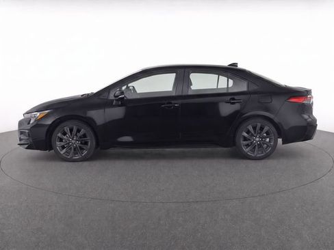 Used 2025 Toyota Corolla SE FWD image 12