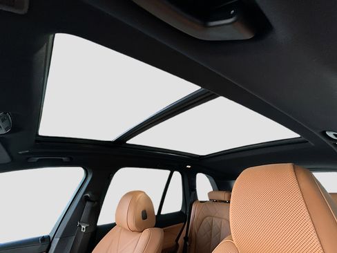 Certified 2025 BMW X5 sDrive40i w/ Premium Package image 23