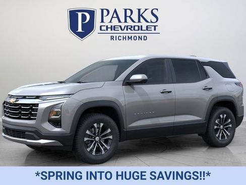 New 2026 Chevrolet Equinox LT image 2