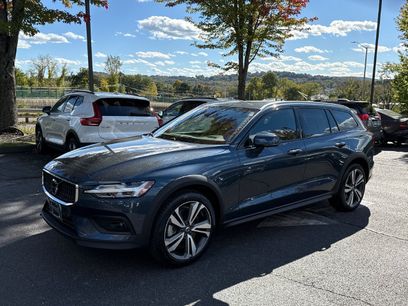 Certified 2025 Volvo V60 B5 Cross Country Plus