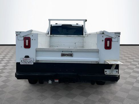 Used 2022 Ford F350 XLT image 6