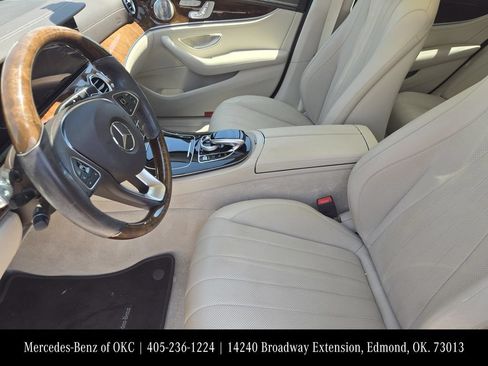 Used 2018 Mercedes-Benz E 300 4MATIC image 10