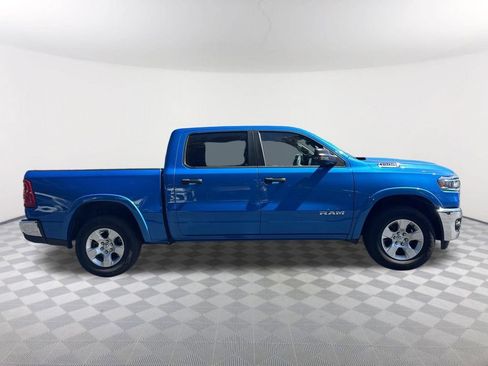 Used 2025 RAM 1500 Big Horn AWD/4WD image 4