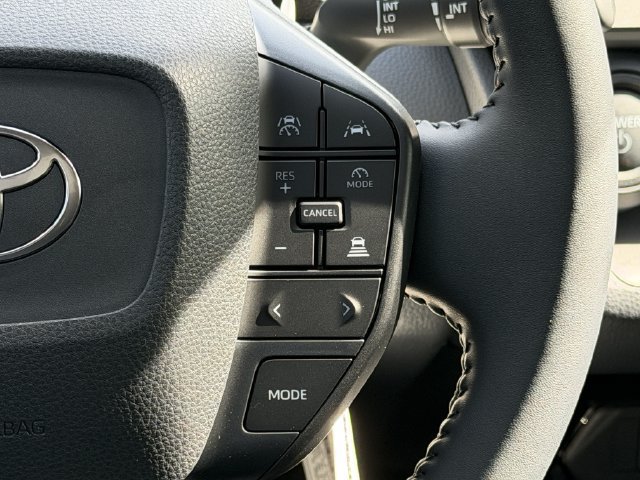 New 2027 Toyota Prius LE FWD image 13