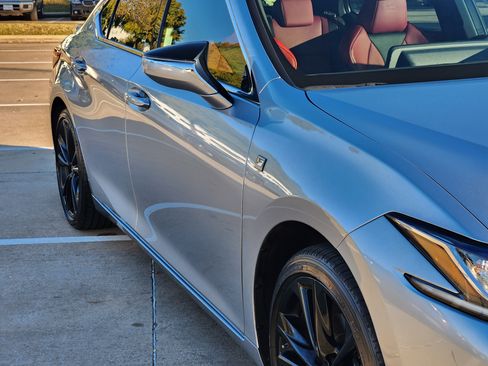 Certified 2022 Lexus ES 350 F Sport image 8