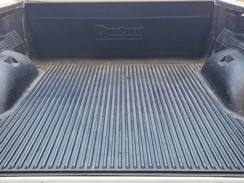 Used 2024 RAM 1500 Laramie RWD image 32