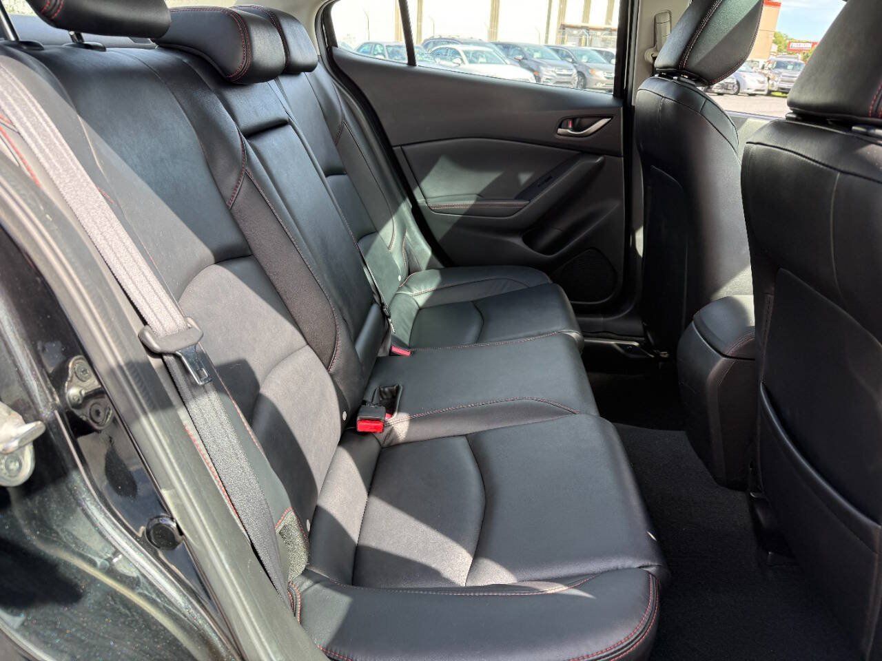 Used 2015 MAZDA MAZDA3 i Grand Touring FWD image 30