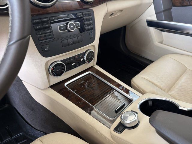 Used 2014 Mercedes-Benz GLK 250 BlueTEC 4MATIC image 18
