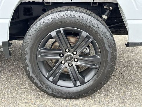 Certified 2022 Ford F150 XLT w/ Equipment Group 302A High image 14