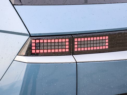 New 2026 Hyundai Ioniq 5 SE image 9