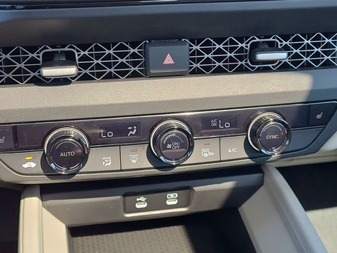 Used 2023 Honda Accord EX image 30